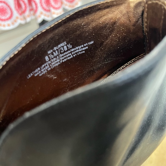 Vamp BCBGMaxAzria Black Peep-Toe Heels size 8.5 - Picture 4 of 5